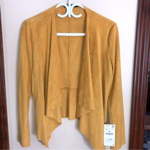 NWT Zara blazer. Women’s small.